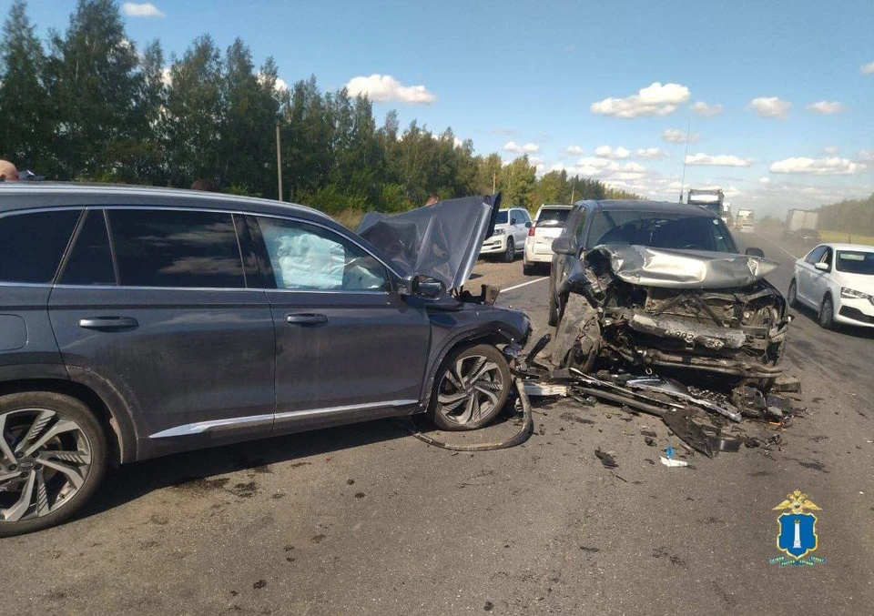 На ульяновской трассе 28 августа в ДТП пострадали двое взрослых и двое детей | ФОТО: УМВД России по Ульяновской области