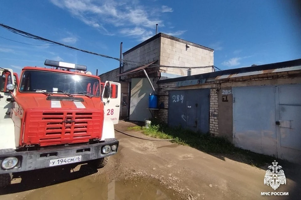 В гаражном кооперативе Переславля горела баня.