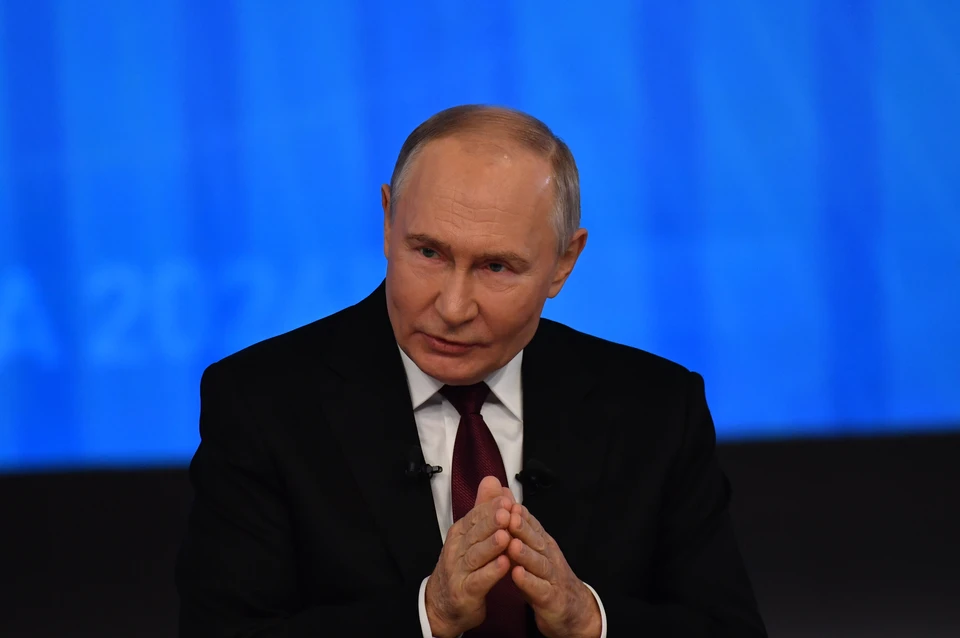Владимиру Путину показали новый уникальный двигатель, созданный в Самаре