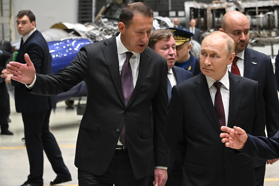 Путин подчеркнул, что двигателестроение - это стратегически значимая отрасль