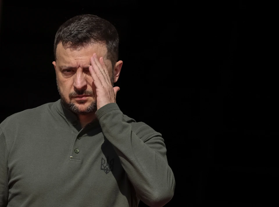 Зеленский оказался под ударами ближайших союзников