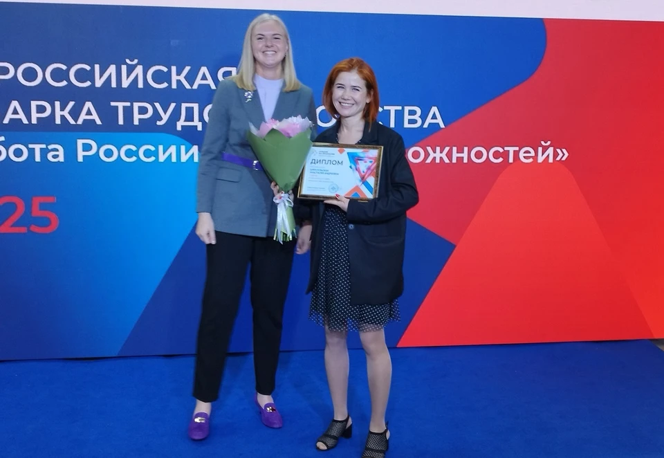 Мастер швейного дела Анастасия Шмигельская из Коми борется за звание лучшей швеи в России.