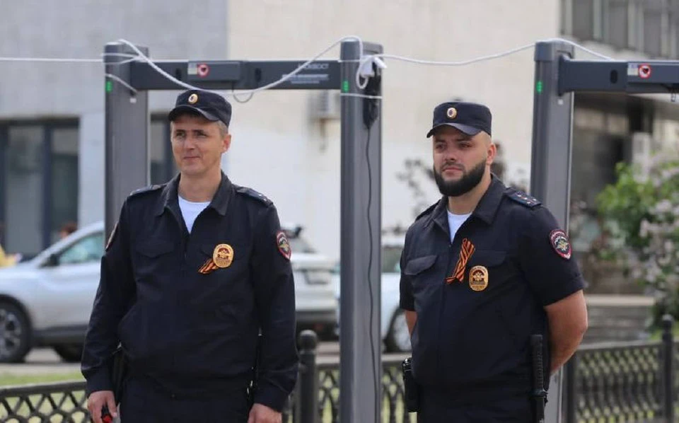 Жителей и гостей Луганска просят не брать на концерт лишнего. Фото: Пресс-служба МВД по Луганской Народной Республике