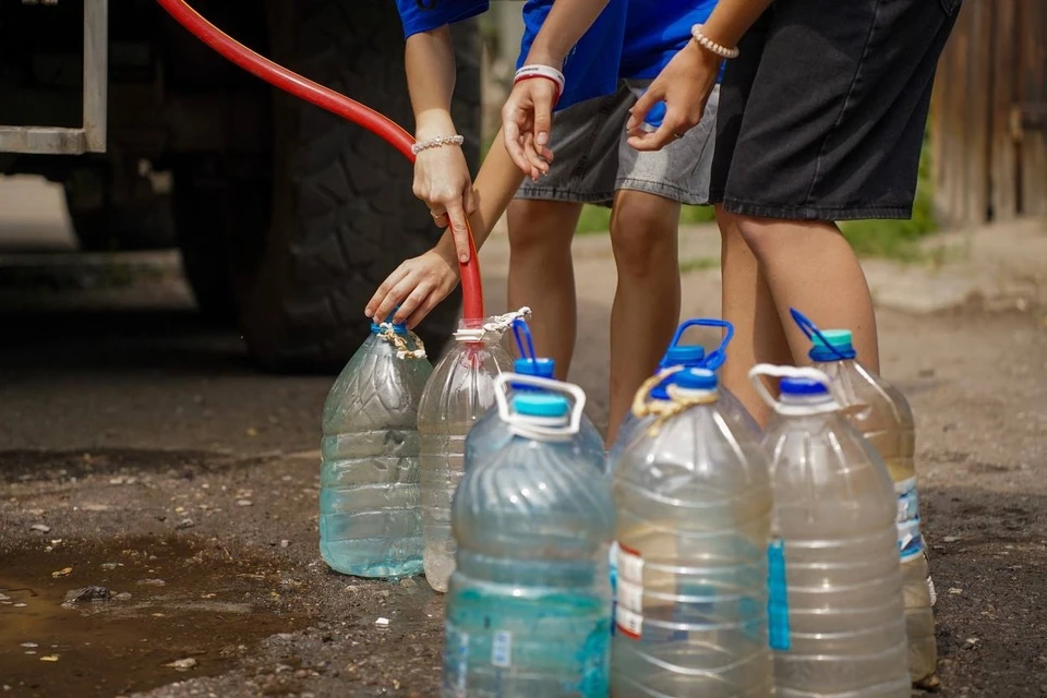 В Донецке стало больше пунктов бесплатной технической воды. Фото (архив): ТГ/Макаров