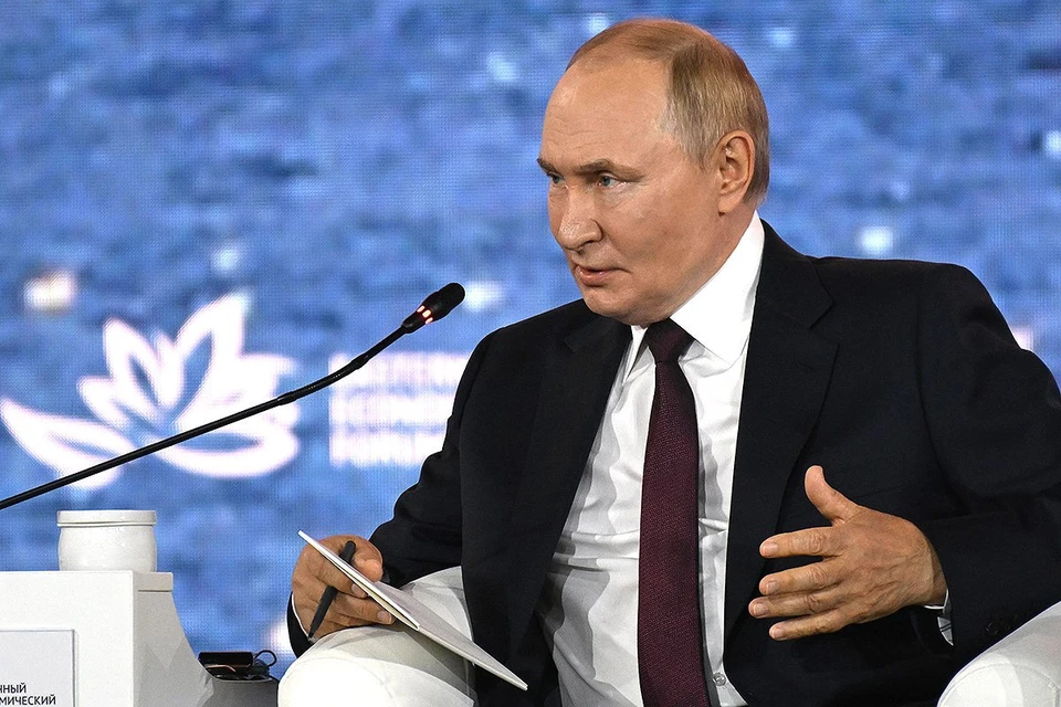 Песков: прямая линия с Путиным пройдет в декабре, точной даты нет