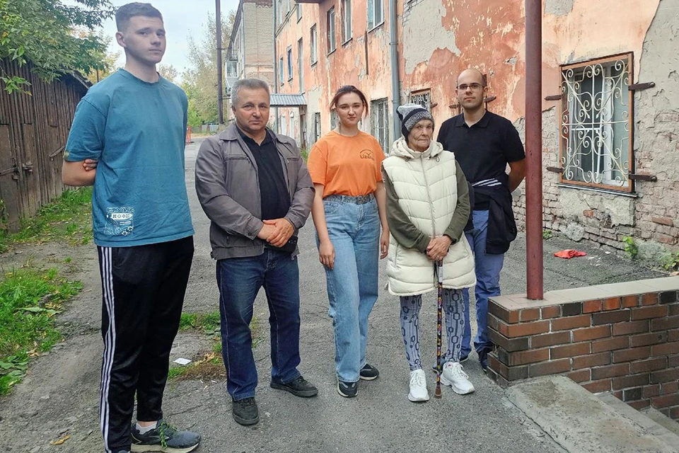 Женщина смогла вернуться к своим близким