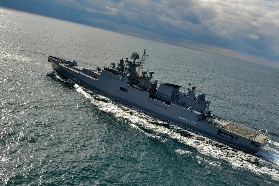 Видео уничтожения безэкипажных катеров ВСУ в Черном море показало Минобороны