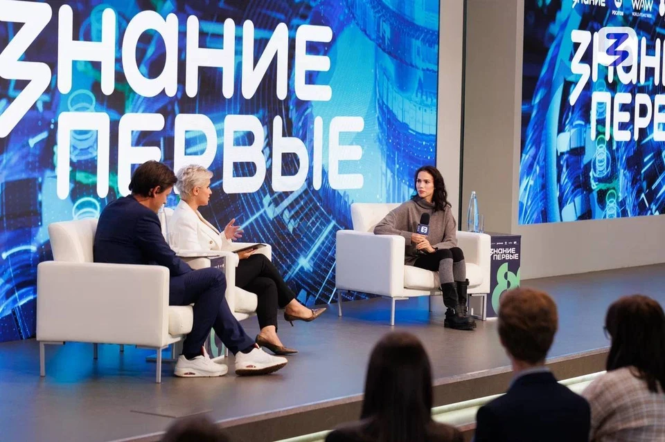 Алина Загитова приняла участие в просветительском марафоне «Знание. Первые» в Нижнем Новгороде.