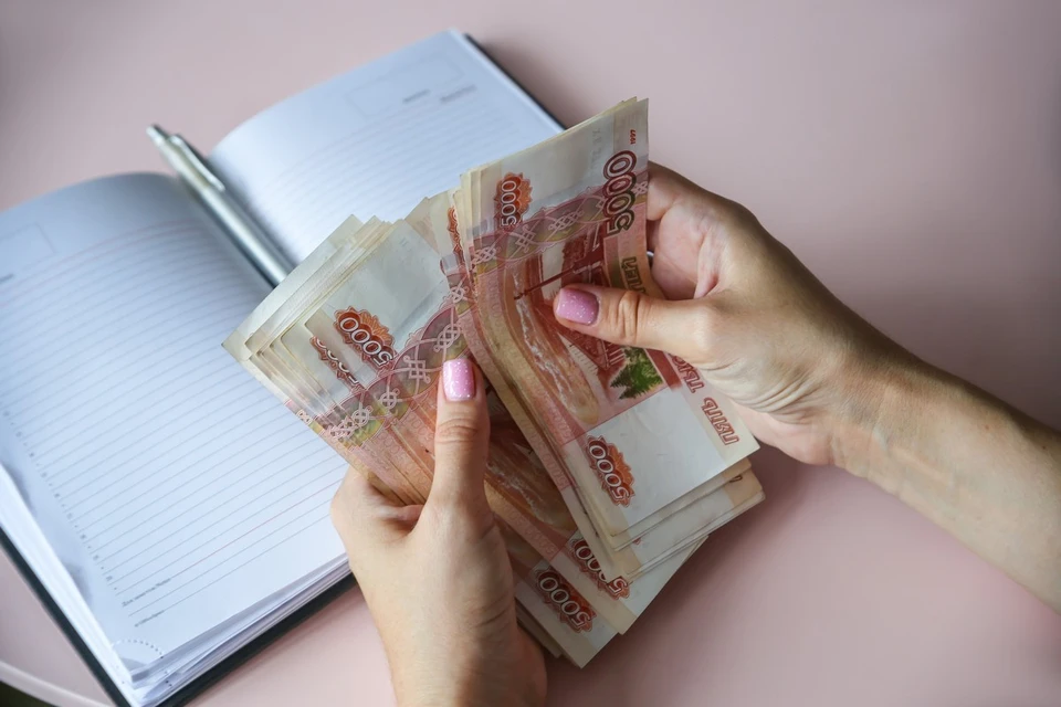 Какие зарплаты указывают работодатели в вакансиях