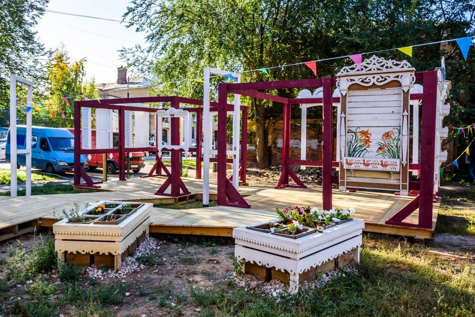 В Саду Наличников высадят сирень, калину, рябину. Фото: Том Сойер Фест