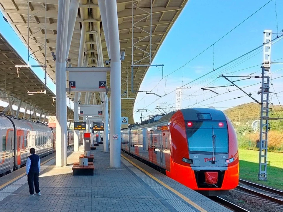 Дополнительные поезда будут обслуживать популярные маршруты в Сочи. Фото: пресс-службы администрации Краснодарского края.