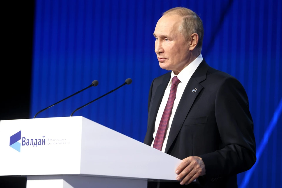 Владимир Путин вспомнил, что пил кофе с экс-премьером Британии Блэром в пижамах
