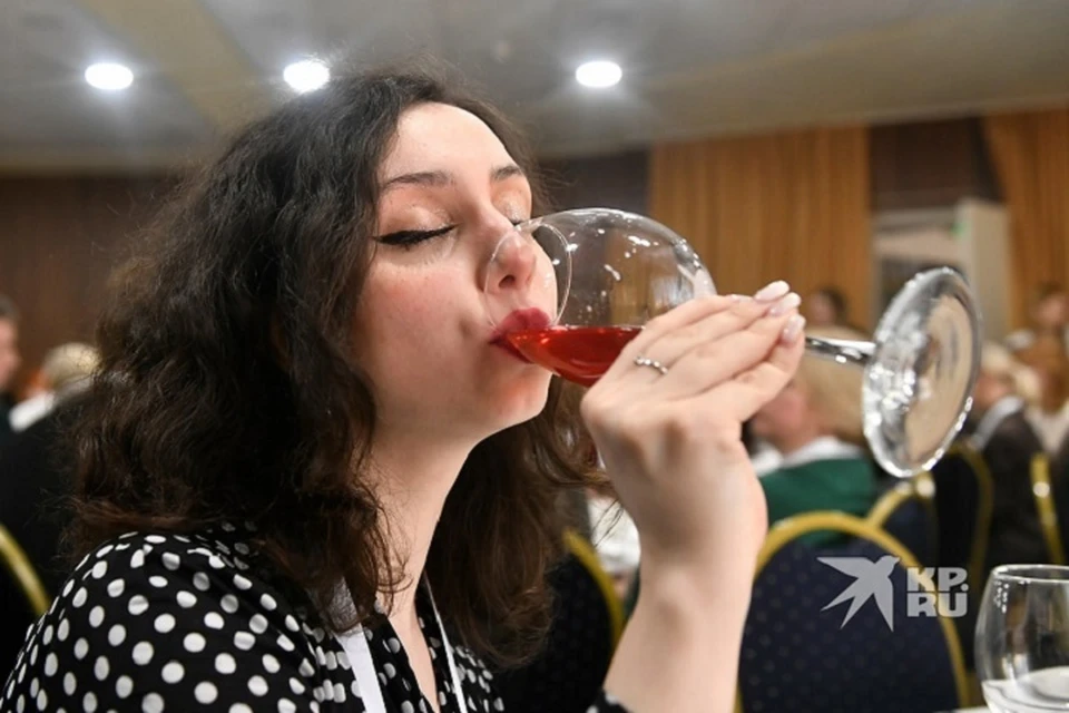 В УрФО стало на 15 % меньше страдающих алкоголизмом