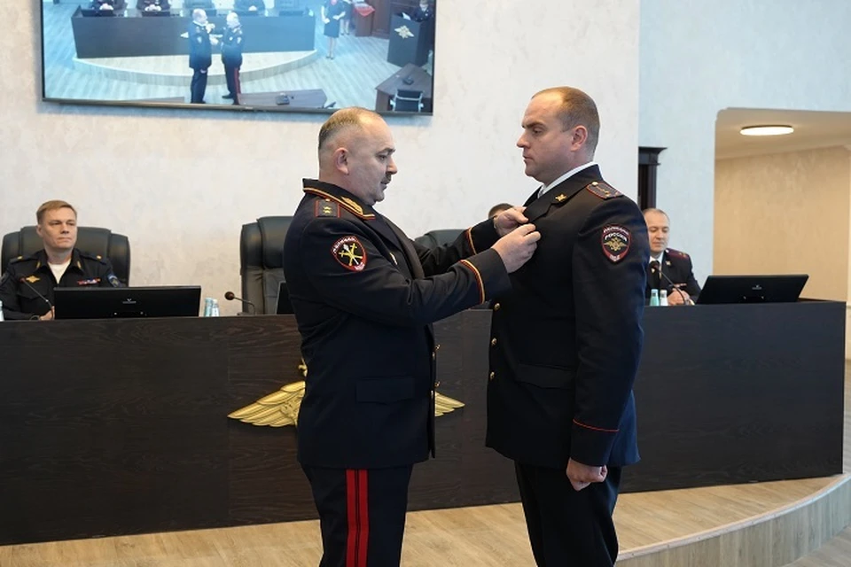 В ДНР наградили сотрудников уголовного розыска. Фото: МВД по ДНР