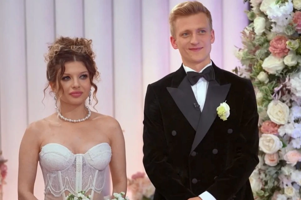 Даша и Илья - очень красивая пара. Фото: кадр реалити-шоу «Свадьба вслепую»
