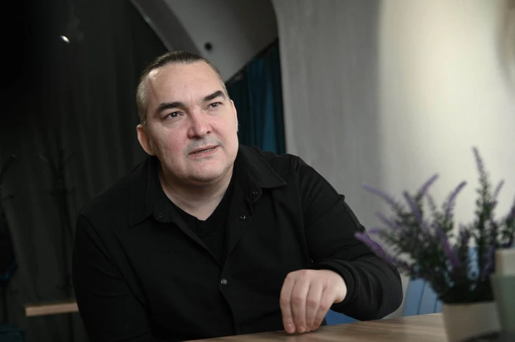 «Не спрашивайте ничего у молодежи»: Алексей Горшенев - о зумерах, успехе Булановой и новом фильме «Король и Шут»