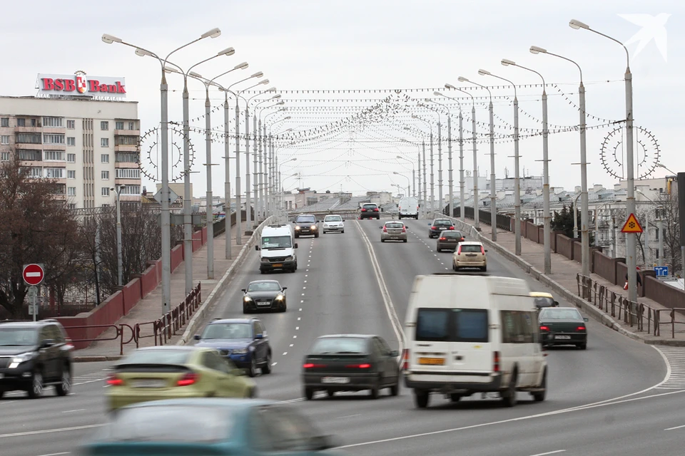 Безналичная оплата проезда станет возможной в городских маршрутках с 1 ноября.