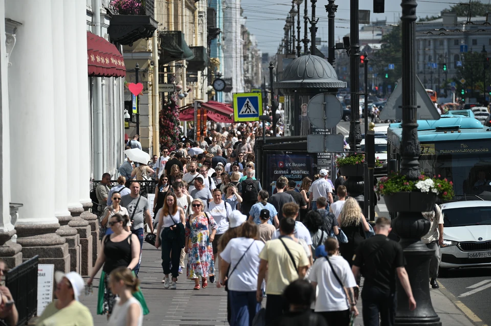Ремонт проезжей части прошел на Невском проспекте в августе этого года.