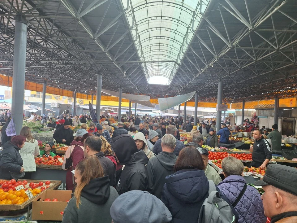 Центральный рынок всегда бурлит.