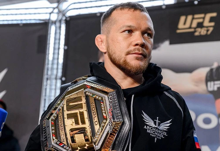 Петр Ян сразится за пояс чемпиона UFC с Мерабом Двалишвили