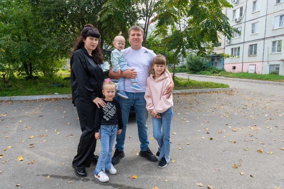 Приморским семьям продолжат оказывать поддержку и помощь. Фото: Михаил Фролов.