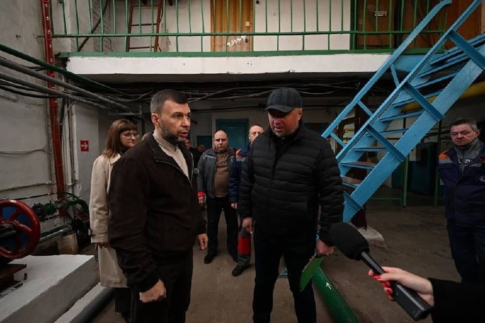 Тепло уже поступает в соцобъекты города и дома жителей. Фото: ТГ/Пушилин