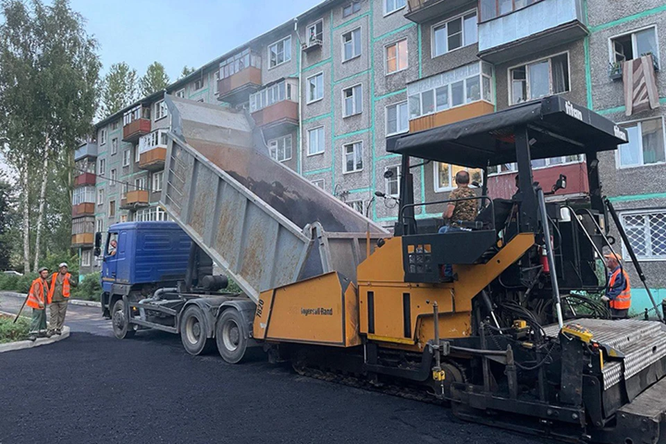 Работа дорожников — это напряженный труд и долгие командировки. ФОТО: Тамара Смирнова