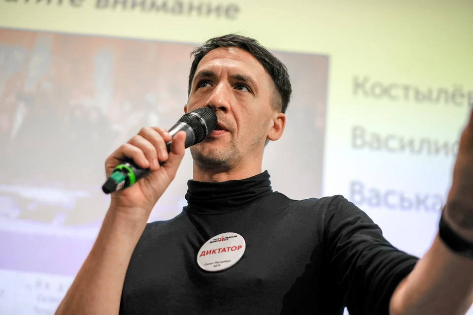 Приставы вновь начали исполнительное производство в отношении Артура Смольянинова*