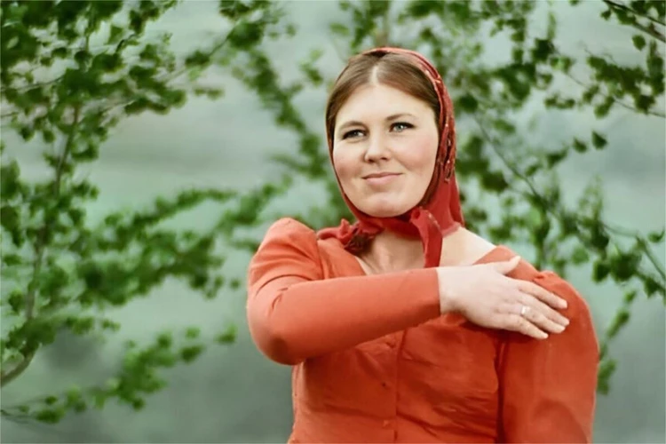Сыграла единственную роль, 40 лет прожила с одним мужчиной, пережила смерть сына: непростая жизнь Галины Лучай