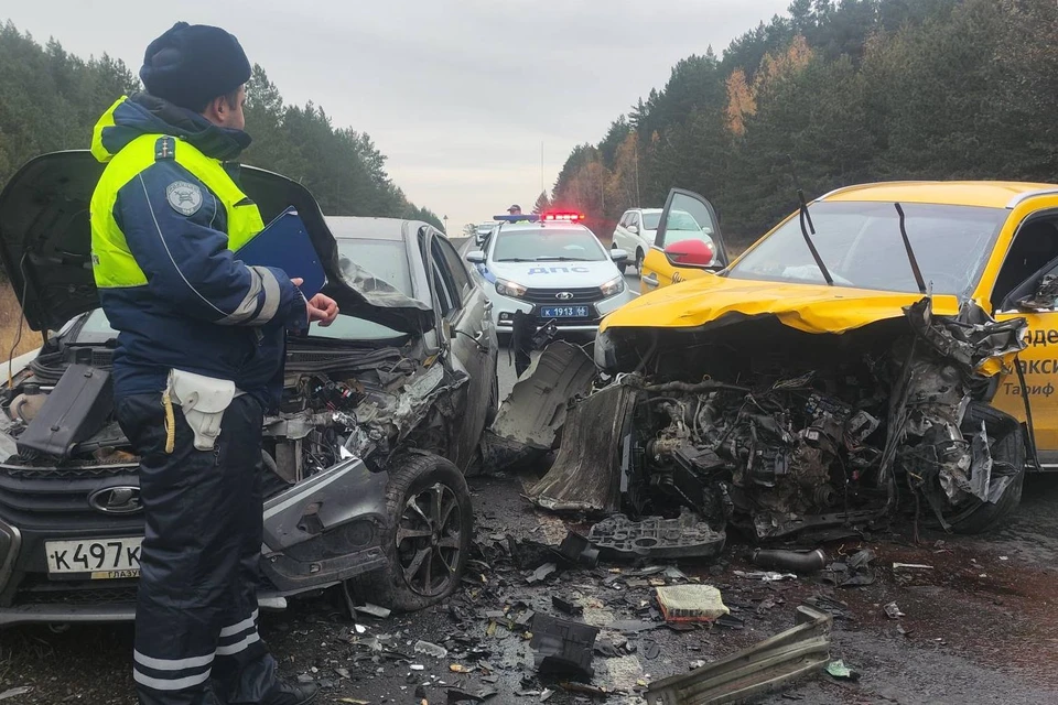 Помощь пострадавшим была оказана амбулаторно Фото: Управление Госавтоинспекции по Свердловской области