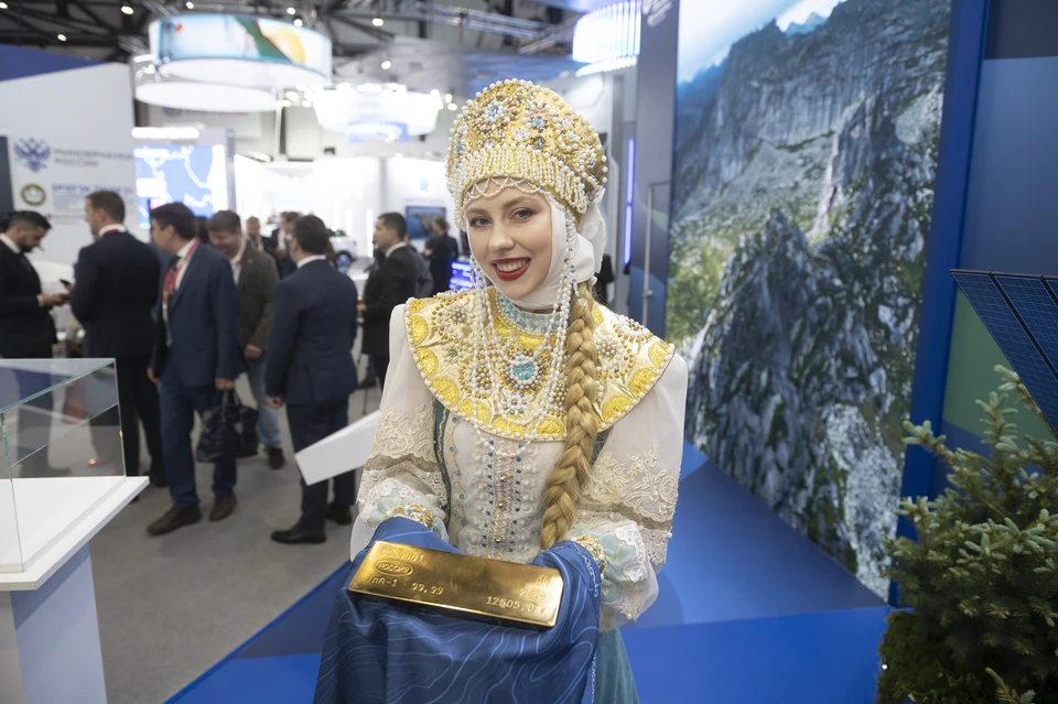 Россия - вторая в мире страна по добыче золота.