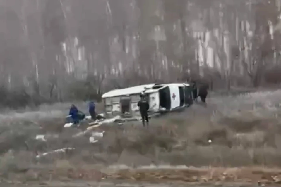 В Новосибирской области произошло ДТП со скорой. Фото: предоставлено очевидцем.