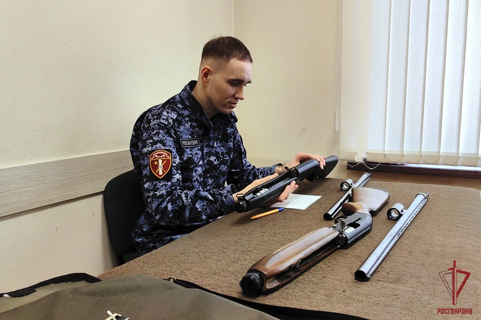 13 единиц оружия и 50 патронов изъяли тульские росгвардейцы в Тульской области за неделю
