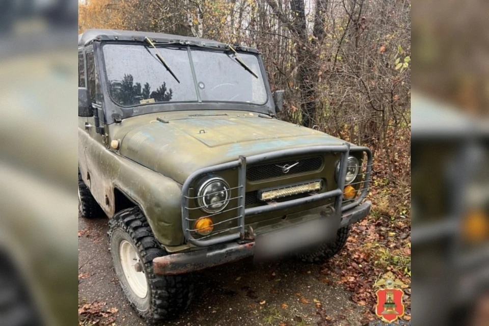 Раритетный авто можно было завести любым ключом. Фото: МВД Тверской области.