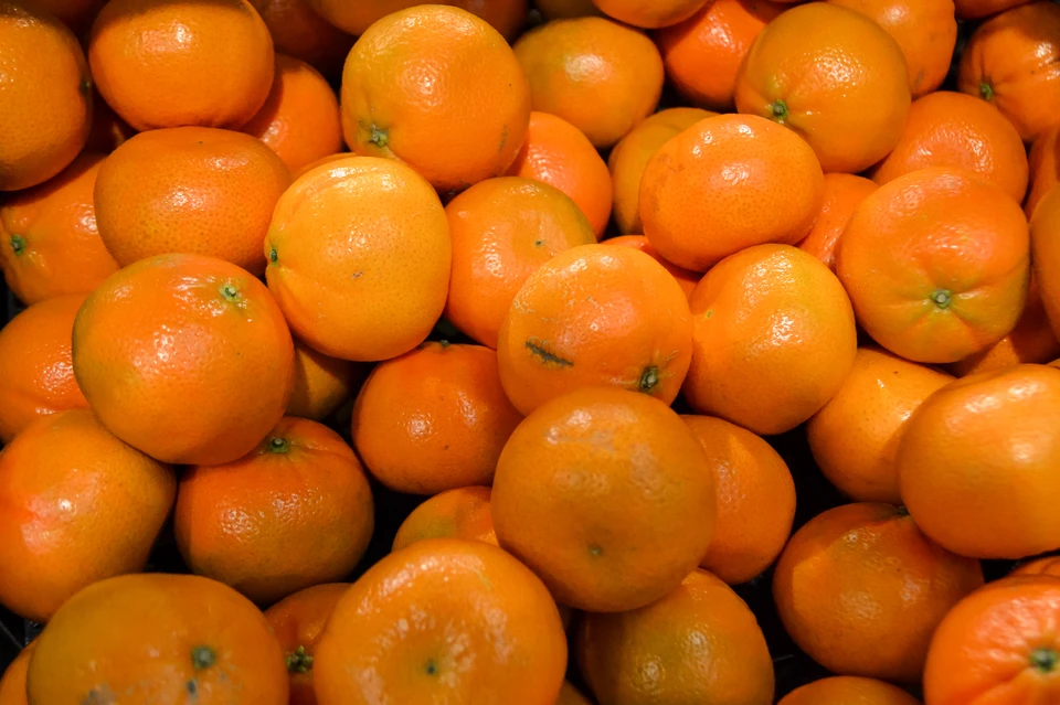 Мандарины не прошли проверку на границе