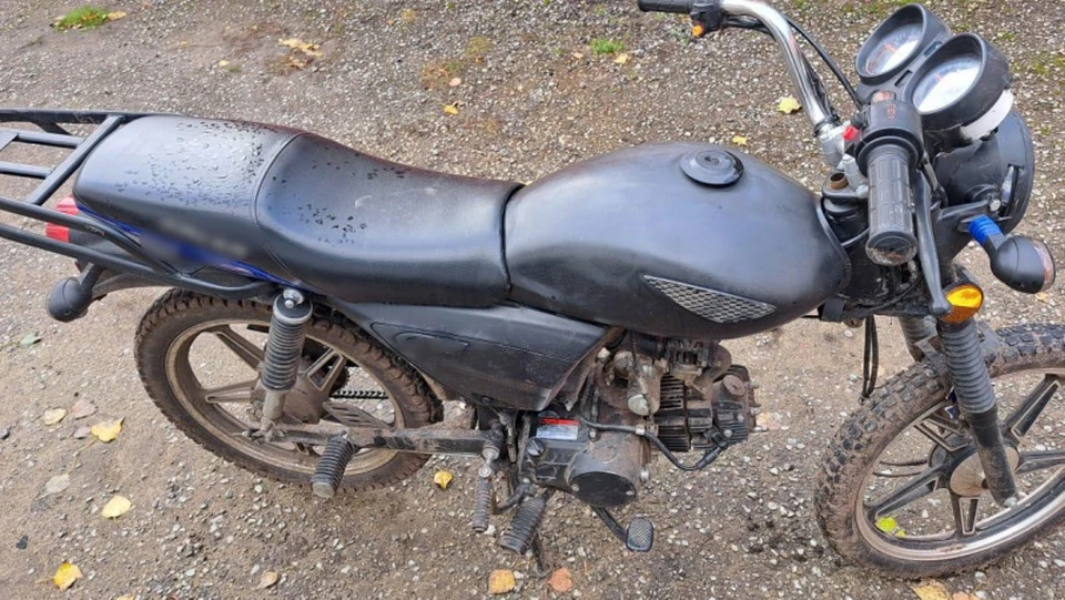 Украденный мопед у злоумышленника изъяли. Фото УМВД России по Липецкой области.