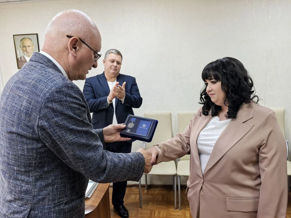 Валерия мечтала связать жизнь с медициной и спасать людей - быть там, где нужнее всего. Фото: глава Сорочинского округа Татьяна Мелентьева