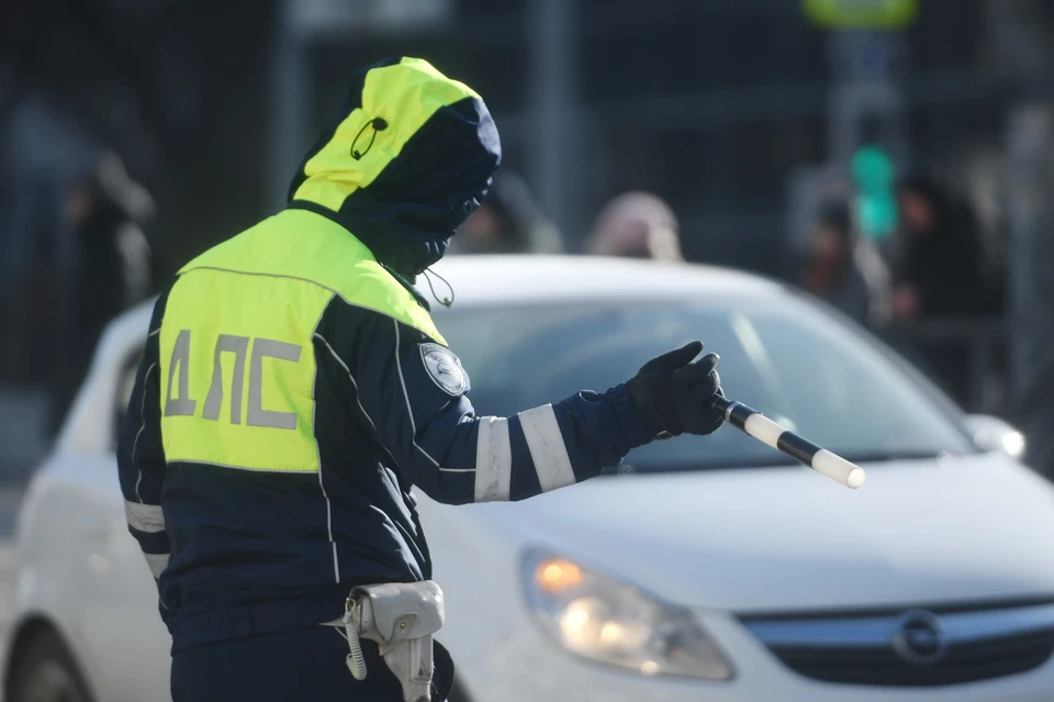 После аварии под Ростовом участок М-4 "Дон" встал в пробку.