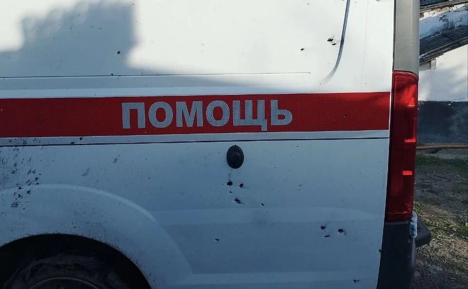 Боевики ударили по скорой помощи. ФОТО: Владимир Сальдо.