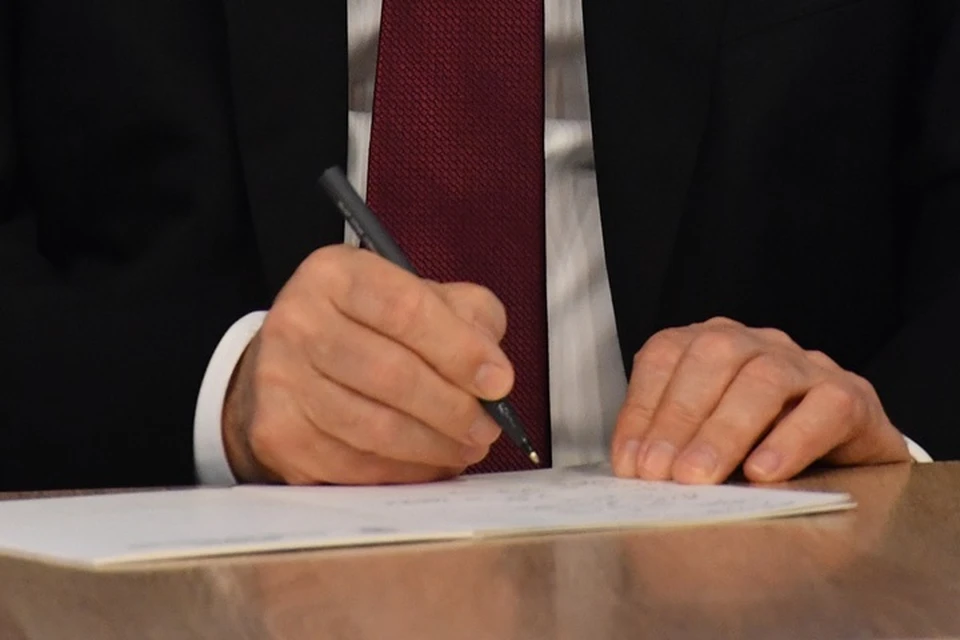 В Татарстане ежегодно более 6 тысяч чиновников повышают квалификацию в Высшей школе государственного управления КФУ.