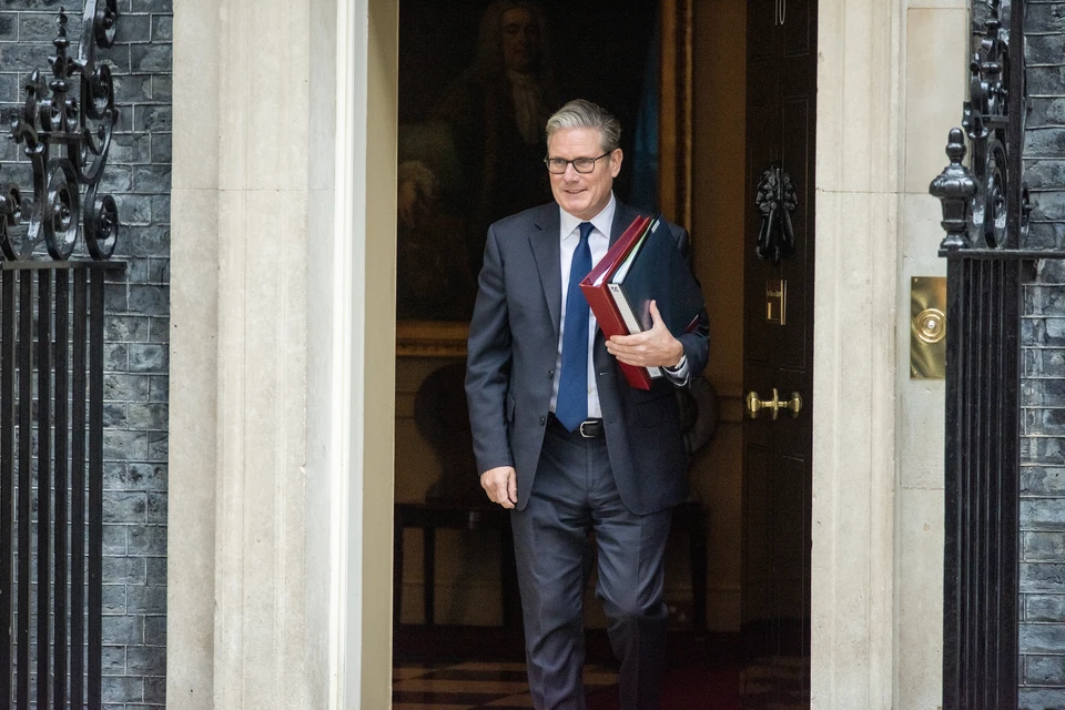 Стармер отметил "улучшение" положения Украины, позвав санкции США "важным событием"