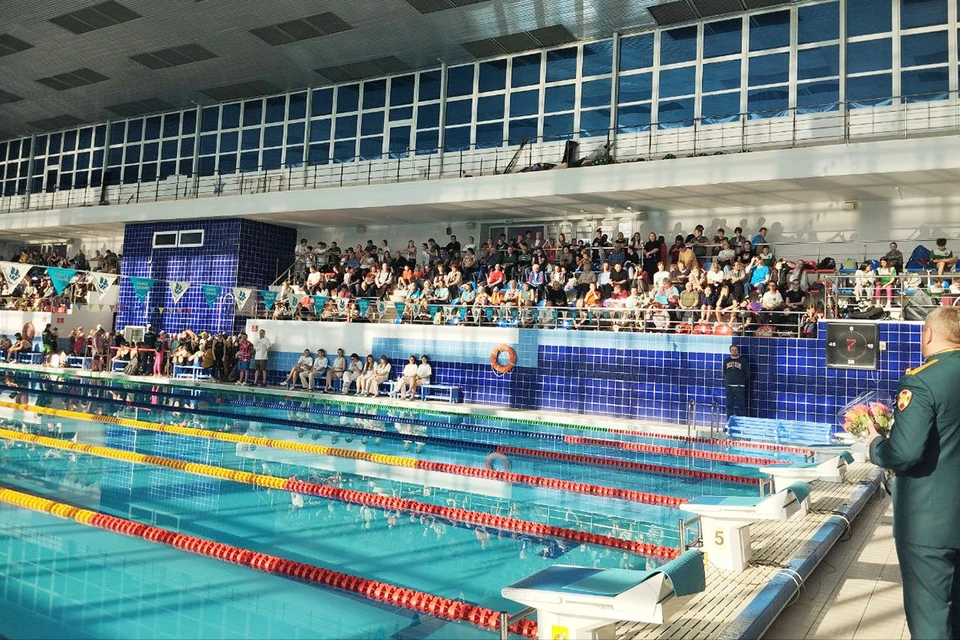 Соревнования собрали полные трибуны зрителей. Фото: Екатерина ЛОМАКИНА