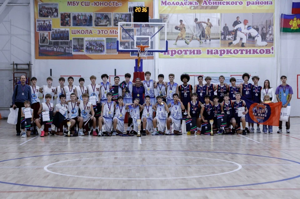 Сочинская команда выиграла первенство Кубани по баскетболу U15. Фото: пресс-служба Федерации баскетбола Краснодарского края