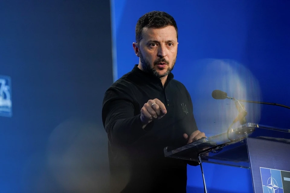 Зеленский заявил, что, если завтра решение о передаче российских миллиардов будет принято, то послезавтра его уже «никто не остановит».