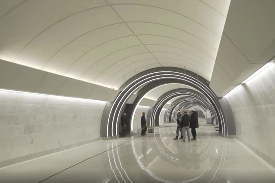 Пассажиры смогут увидеть и аллюзию на разводные мосты Северной столицы. Фото: Смольный