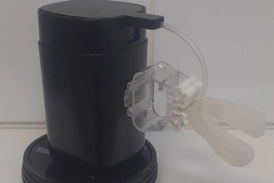 Разработка предназначена для 57 миллионов человек во всем мире, живущих без рук. Фото: пресс-служба КГМУ