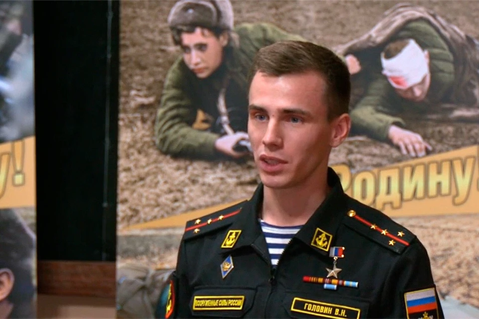 Герой России капитан Владислав Головин рассказал военнослужащим о своей работе в должности начальника штаба Всероссийского детско-юношеского военно-патриотического общественного движения «ЮНАРМИЯ».