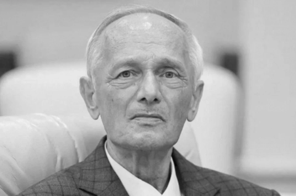 Евгений Букреев скончался на 75-м году жизни. Фото: пресс-служба Законодательного собрания Свердловской области