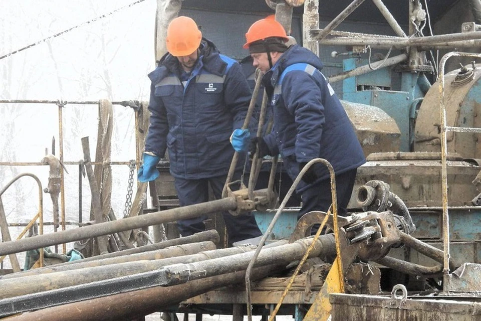 В текущем году уже пробурили две новые артезианские скважины, ведется бурение еще трех, а четвертая стартует в начале 2026-го. Фото: соцсети губернатора СК.