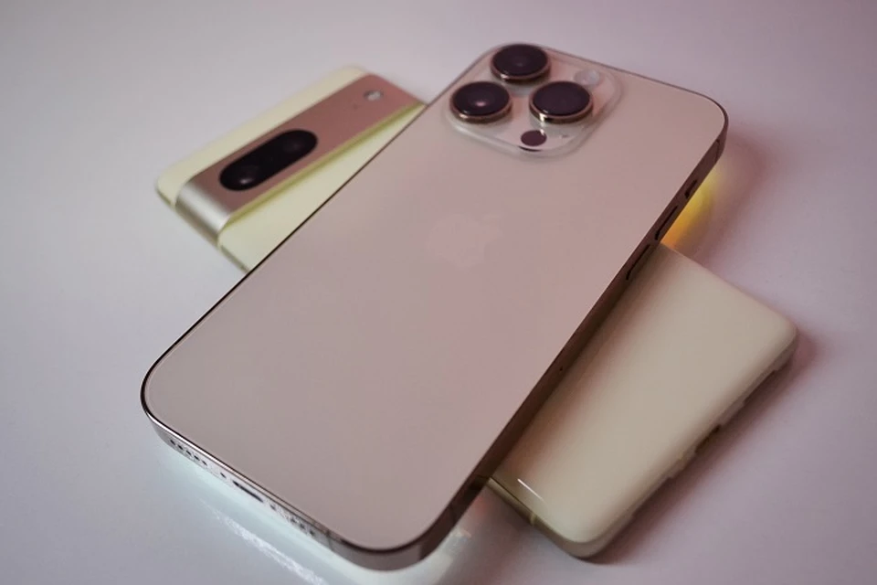 Телефон экстренных служб 112.